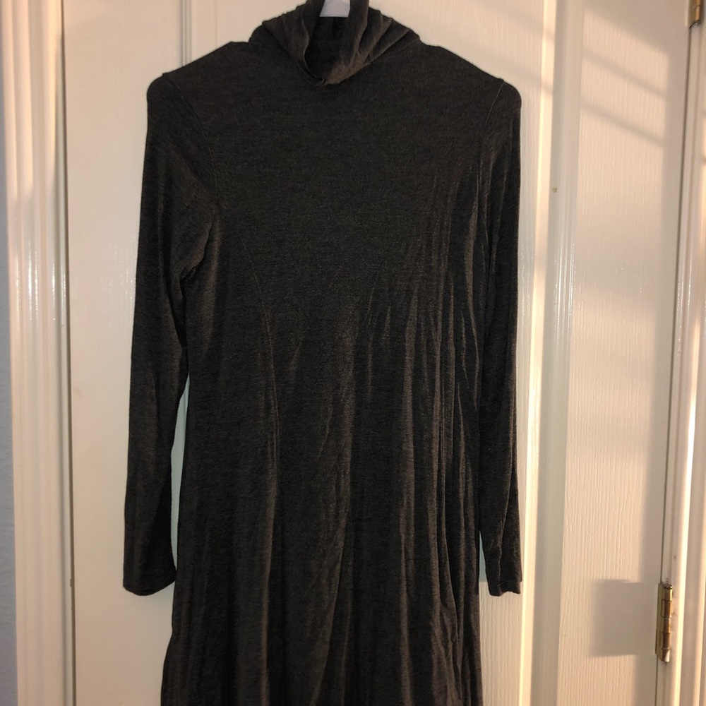 grey long sleeve turtleneck t shirt dress